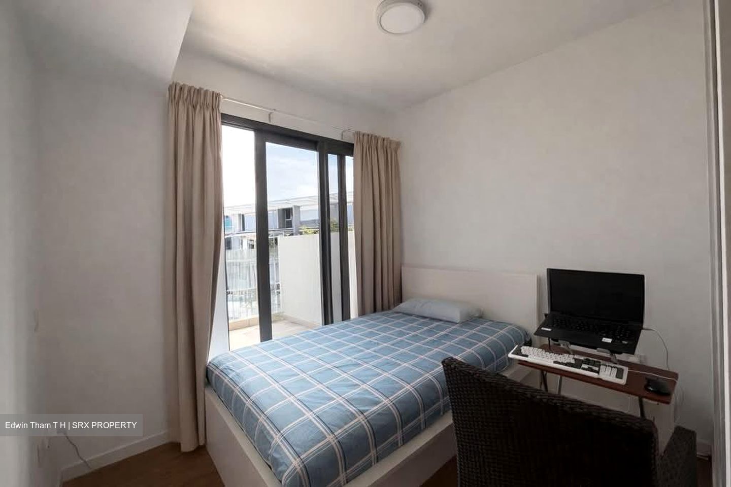 The Lakefront Residences (D22), Condominium #540981341